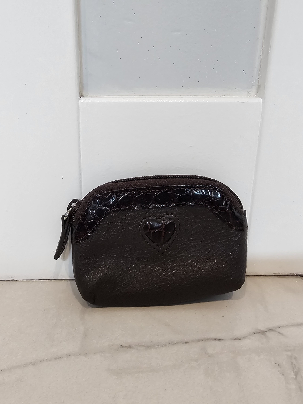 Vintage Brighton Dark Brown Pebbled Leather Coin Purse Pouch Croc Embossed Trim
